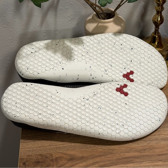 Vivobarefoot Men’s 44 Obsidian Geo Racer Knit Barefoot Shoes Performance Running - Picture 7 of 7